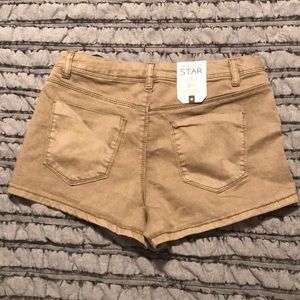 Vanilla Star shortie Shorts Size 9
